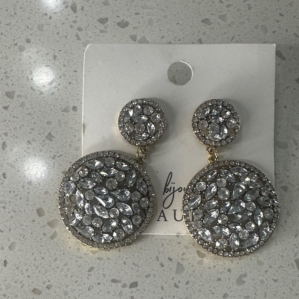 Sparkling Gold Tone Crystal Drop Earrings